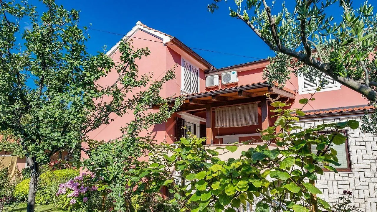 Lejlighed Nur 400 Meter Zum Strand Mit Wifi, Terrasse Baška